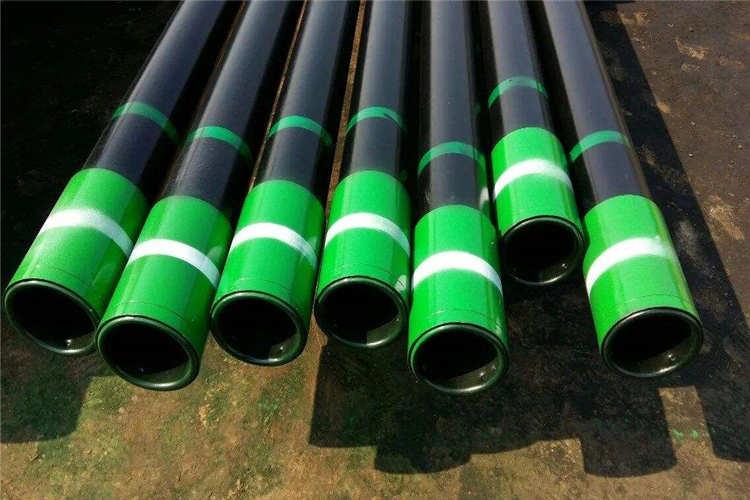 除了常見的產(chǎn)品規(guī)格，API石油套管還可以按客戶需求定制。對管材生產(chǎn)工藝的要求不同，這也會(huì)影響到生產(chǎn)，從而影響到生產(chǎn)成本