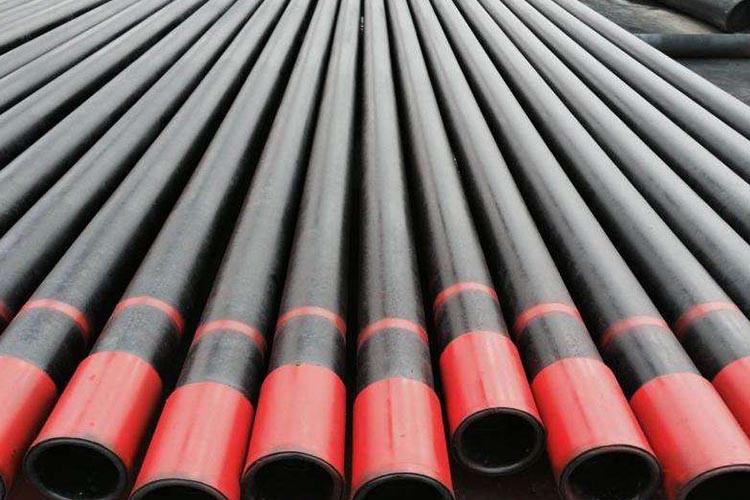 石油套管廣泛用于制造結(jié)構(gòu)件和機(jī)械零件，如石油鉆桿、汽車傳動(dòng)軸、自行車架以及建筑施工移動(dòng)圖片中用的鋼腳手架等